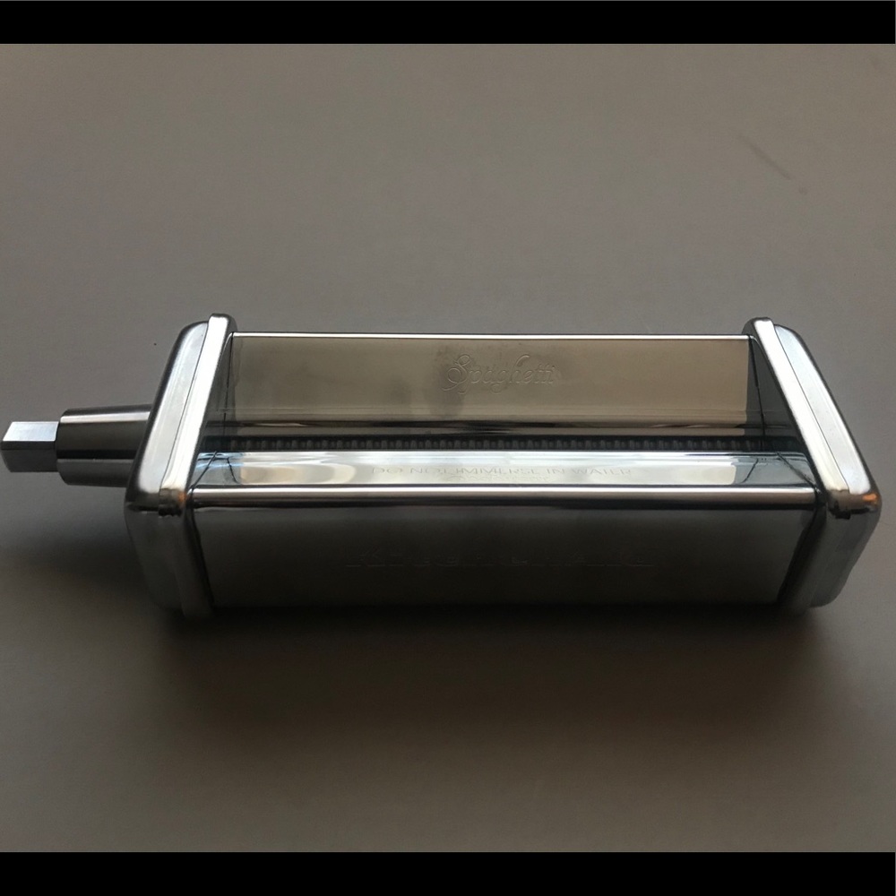 Kitchen aid spaghetti roller attachment